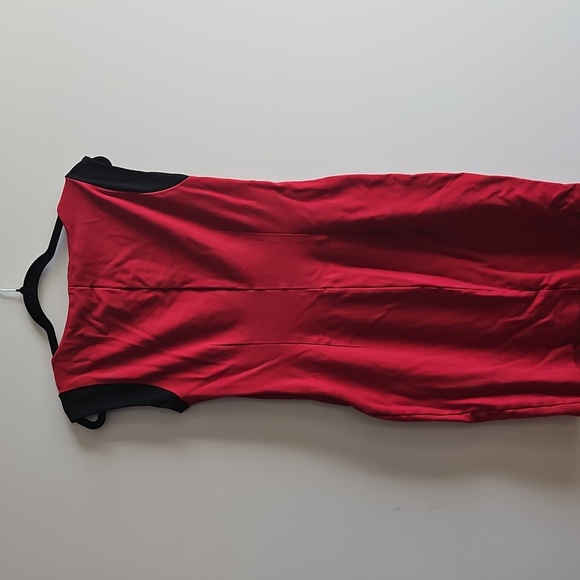 Vivienne Tam - Red Dress Square Neck Sleeveless With Black Accents - Size Small - Picture 4 of 4